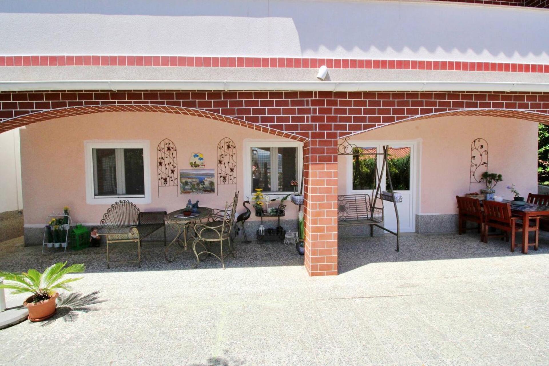 Apartment Renata Šilo Εξωτερικό φωτογραφία